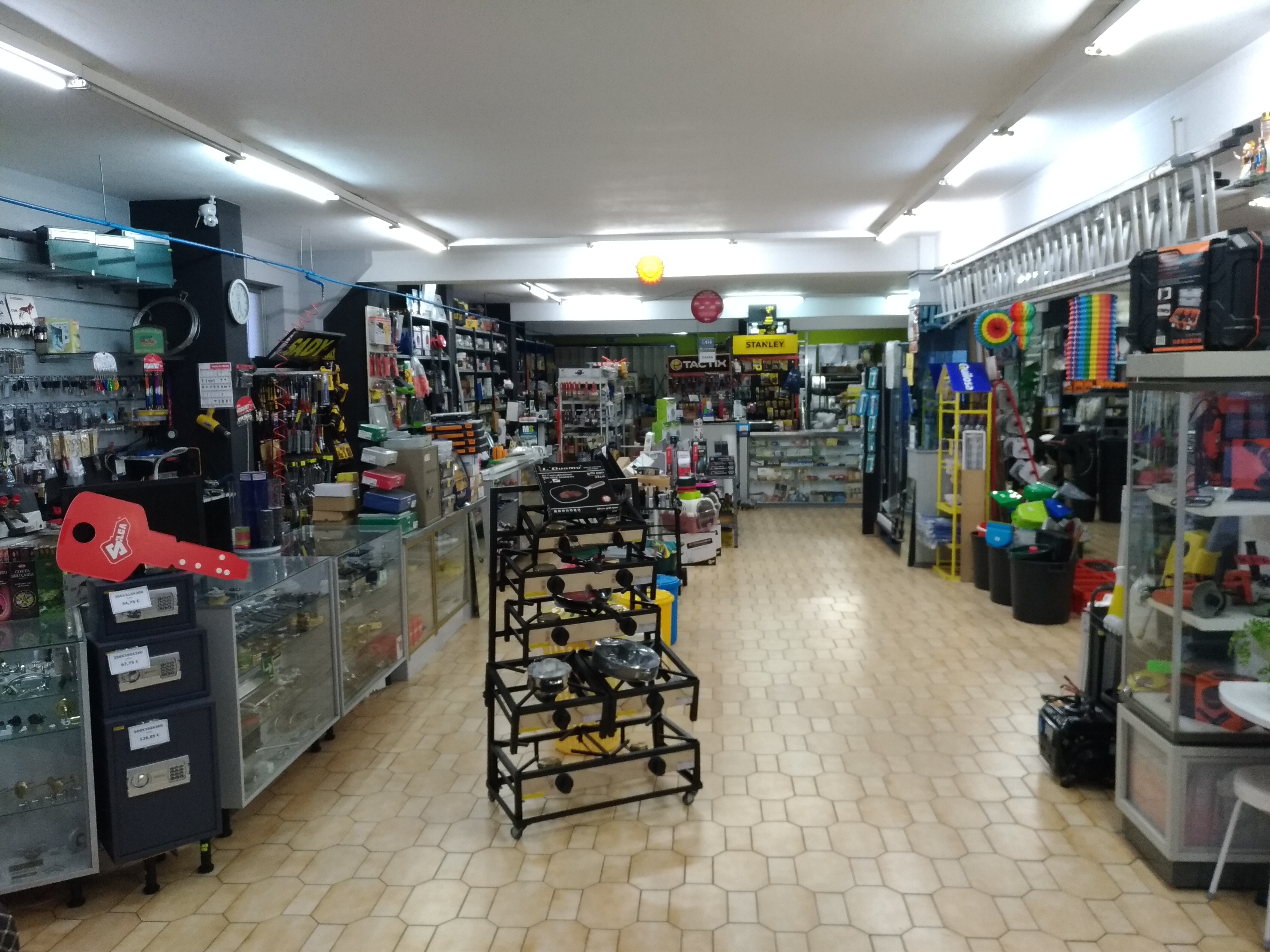 GANDARELA STORE UNIPESSOAL Lda