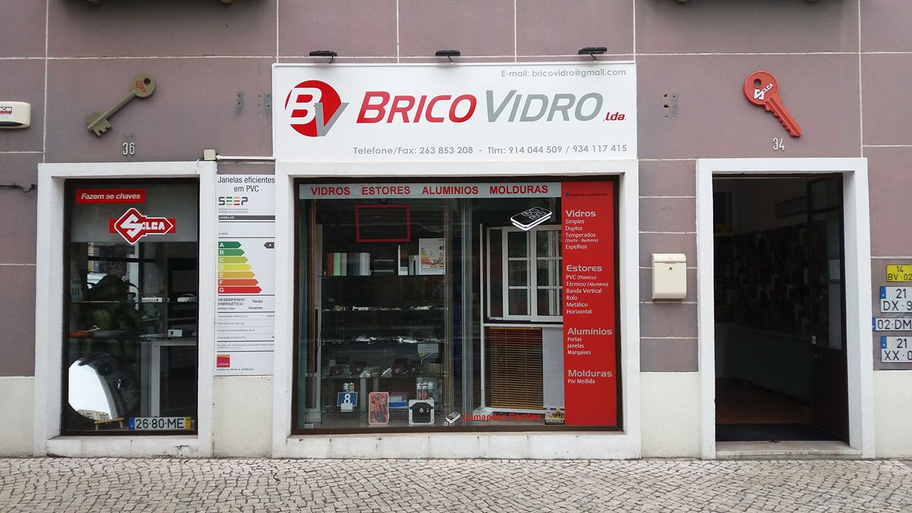 BRICOVIDRO, Lda.